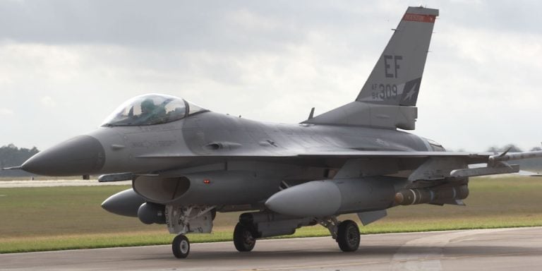 F-16 Plane Air Force Partnership